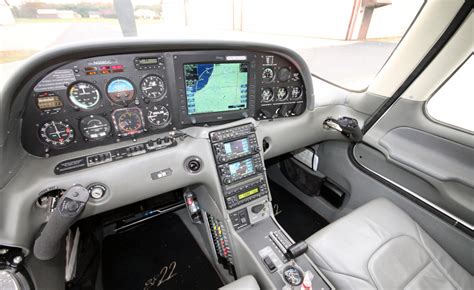 Cirrus Sr22 Interior