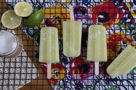 Honeydew Popsicles | Honeydew popsicles, Popsicles, Agua fresca