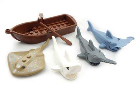 LEGO Ocean Bundle - Boat, Shark, Ray, Sawtooth, and Hammerhead - The ...