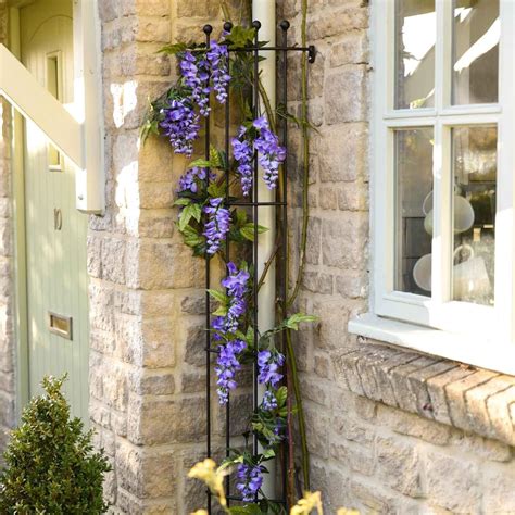 Our Corner Drainpipe Trellis panels are made using strong 8mm solid ...