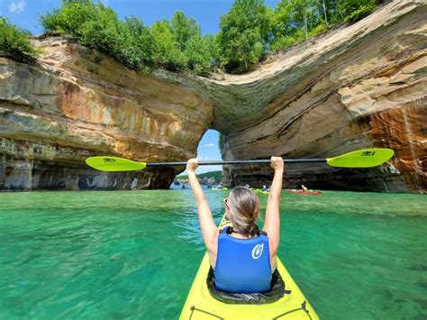 How Easy It Is to Kayak Pictured Rocks - Pictured Rocks Kayaking