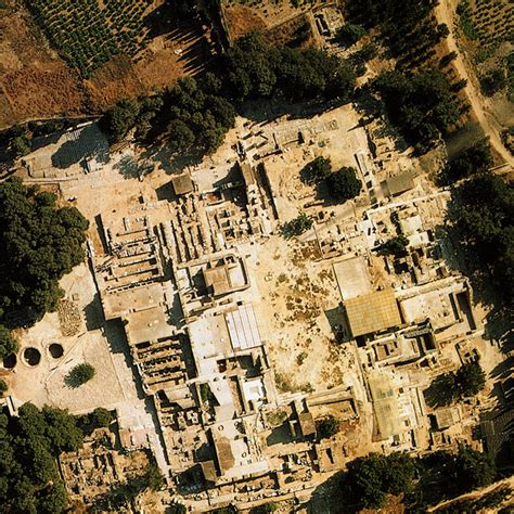 Hidden Architecture » Palace of Knossos - Hidden Architecture