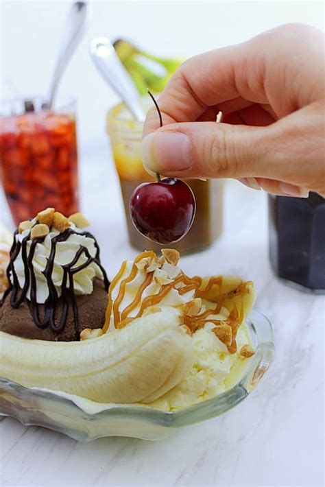 The Ultimate Gourmet Banana Split Recipe - WIndy City Baker