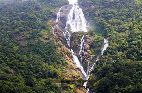 9 Road Trips to the Waterfalls in Goa in 2021 - Tourist Attractions and ...