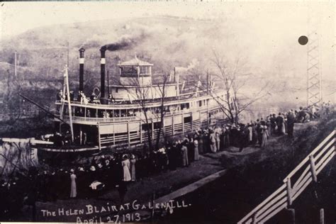 Steamboats | Galena Illinois