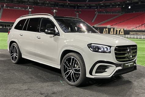 First Look: 2024 Mercedes-Benz GLS-Class - The Detroit Bureau