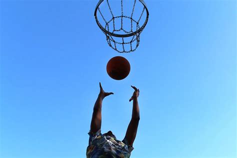 How Many Scholarships are There for D1 Basketball? | Hoops Addict