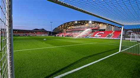 Watch the Under-18s in FA Youth Cup action this Wednesday evening ...