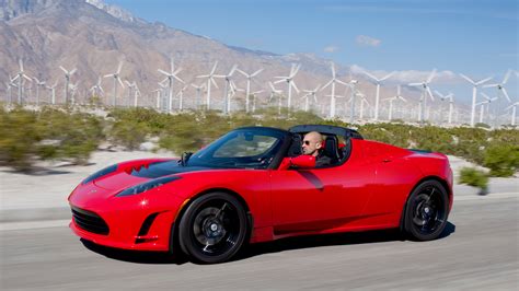 Tesla Roadster Will Reborn As A Convertible. Future Glances And Flashbacks