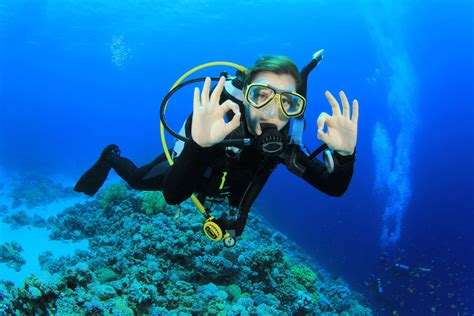 Scuba Diving And Fitness - DeeperBlue.com