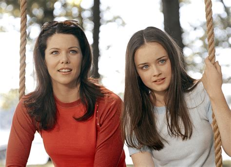 Turns Out, ‘Gilmore Girls’ Was Super Weird About Sex – Reel Honey