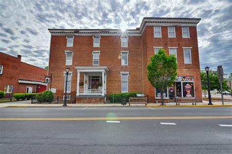 Moorefield, West Virginia: Confederate Bastion in the Union State