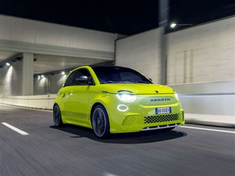 2023 Abarth 500e EV Revealed, Coming to Australia in 2023 | Man of Many