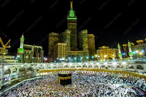 Skyline night of MECCA SAUDI ARABIA,April-2018, royal clock tower in ...