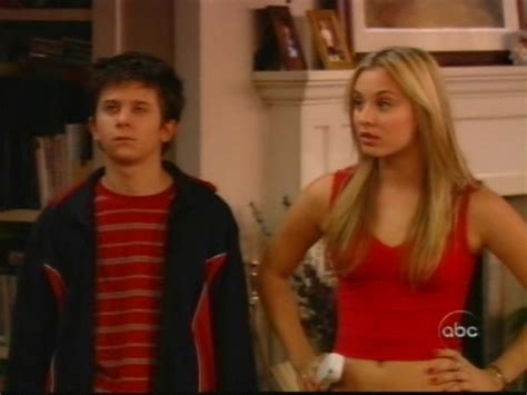 Kaley in '8 Simple Rules' - Kaley Cuoco Image (5149853) - Fanpop