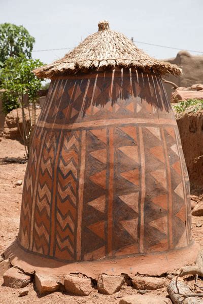 Tiébélé painted houses | Travel Story and Pictures from Burkina Faso