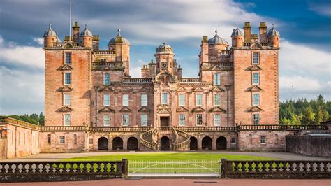 The Pink Palace | South of Scotland | Drumlanrig Castle