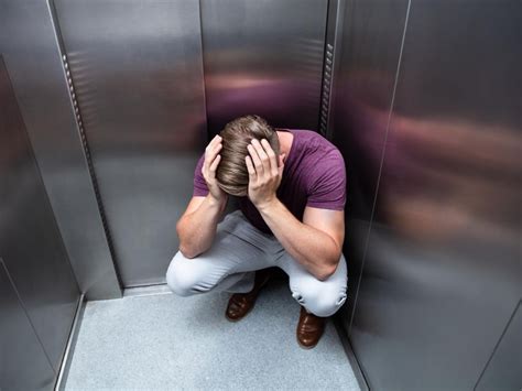 Claustrophobia: Everything you need to know about the fear of confined ...