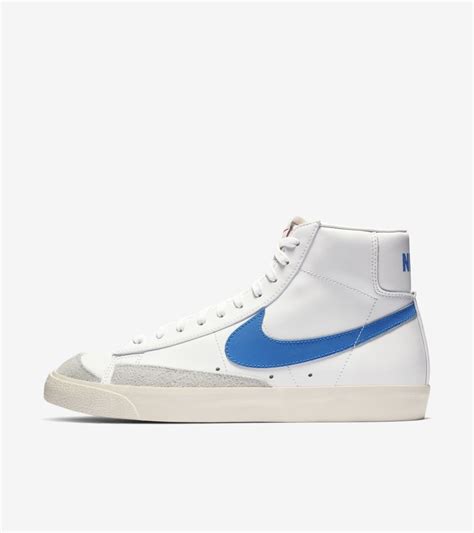 Nike Blazer Mid '77 Vintage "Azul Pacific e Branco e Sail" – Data de ...