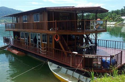 Houseboating at Kenyir Lake, Terengganu, Malaysia | Gokayu, Your Travel ...