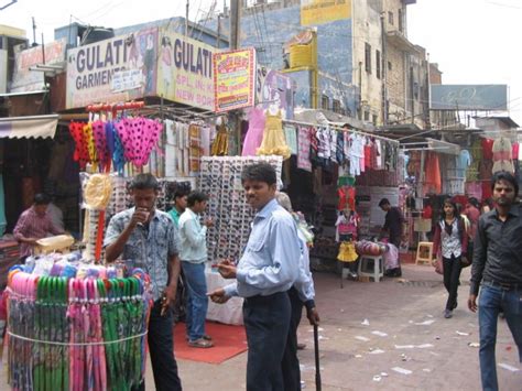 The Best Shopping Markets in Gurgaon - We Are Gurgaon