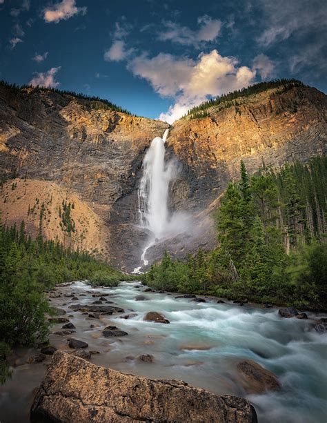 Takakkaw falls of Yoho National park Photograph by William Freebilly ...