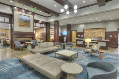 Pet-Friendly Hotel near BWI | Sheraton Baltimore Washington Airport ...