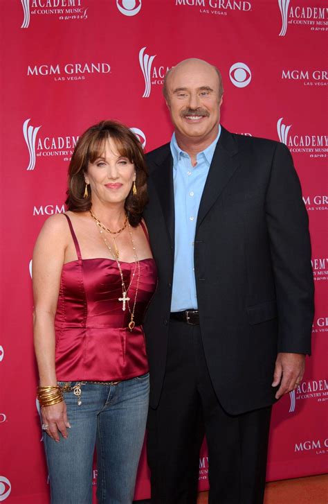 Who Is Dr. Phil Wife’s Robin McGraw? Meet the Star’s Spouse | Closer Weekly