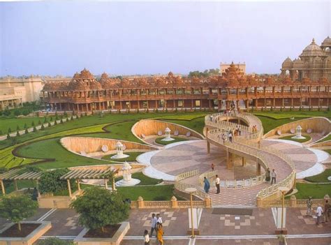 About Indian Place: Akshardham temple