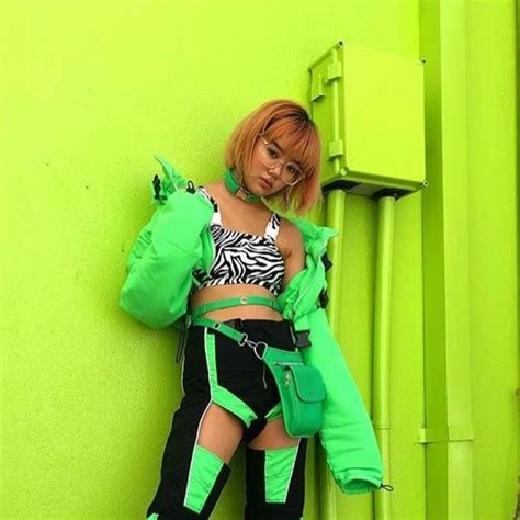 Neon Outfit Ideas