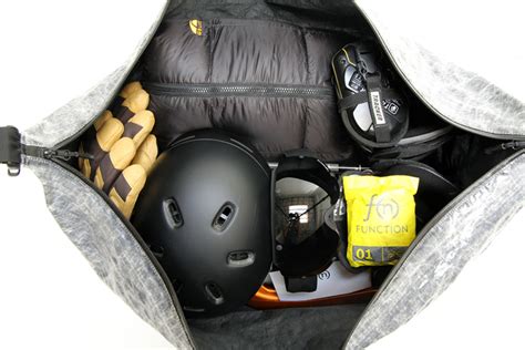 Snowboard Gear Duffle Bag | Function f(n) - StoreYourBoard.com