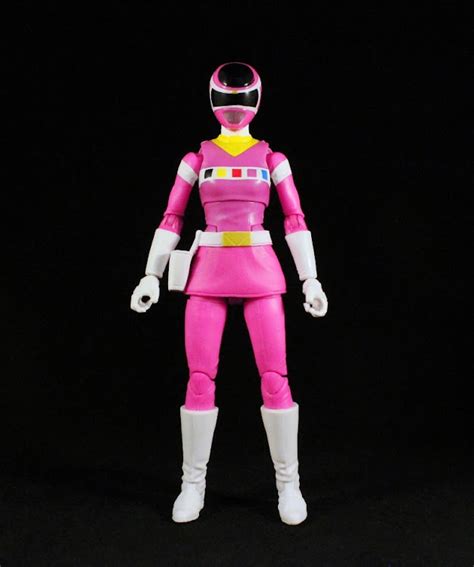 She's Fantastic: Power Rangers in Space - PINK RANGER!