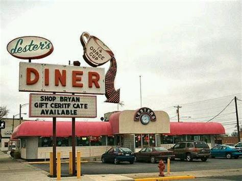 Bryan, Ohio. Ate here with my Mom and Grandparents. Miss you Grandma ...