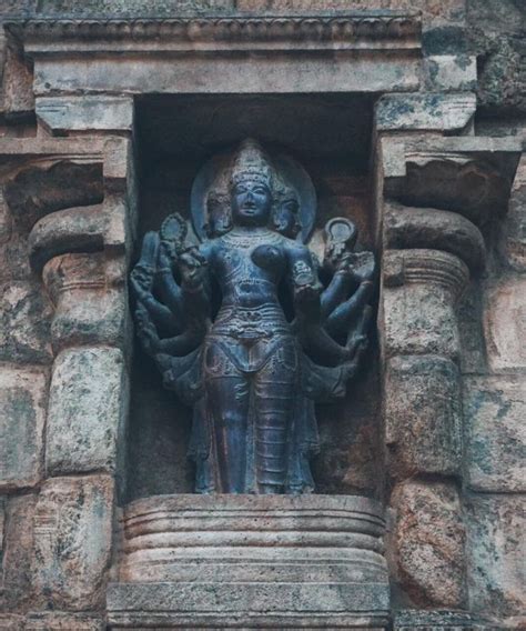 A guide to Darasuram Airavateswarar temple sculptures and micro ...