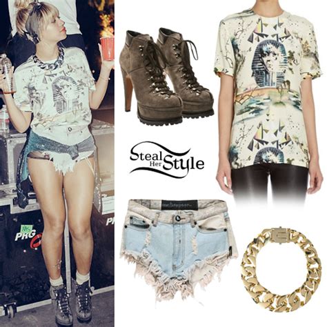 Beyonce: Coachella 2014 Outfit | Steal Her Style