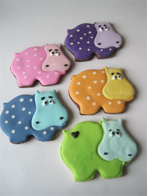 17 Best images about Hippo Cakes on Pinterest | Hippo cake, Birthdays ...