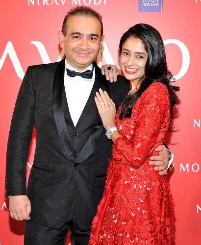 Ami Modi Wiki, Age, Husband, Family, Caste, Controversy, Biography ...