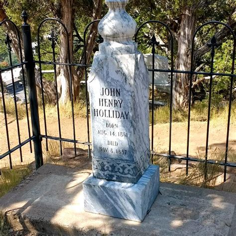 Doc Holliday's Grave in Glenwood Springs, CO (6 Photos)