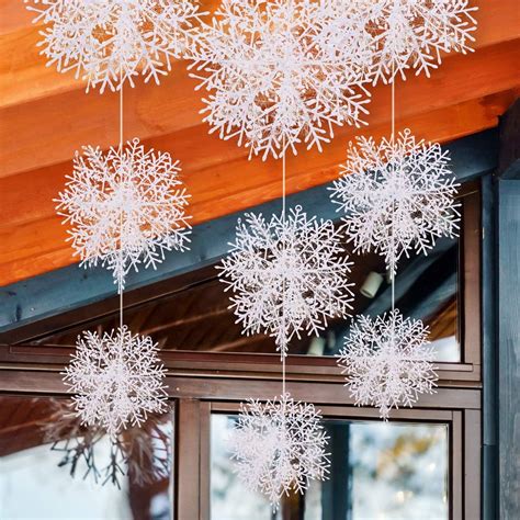 Snowflake Winter Wonderland Birthday Decorations, Plastic Christmas ...