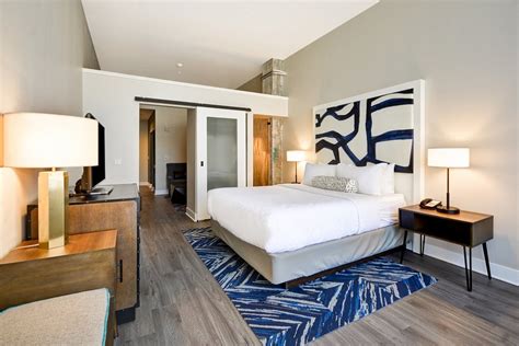 HOTEL INDIGO KANSAS CITY - THE CROSSROADS $93 ($̶1̶3̶1̶) - Updated 2020 ...