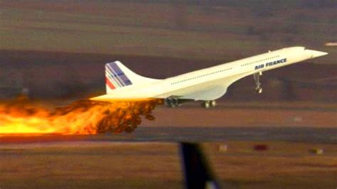 Air France Flight 4590 Concorde Crash, Killing All Passengers Onboard ...