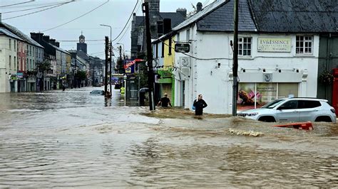 Storm Babet news: Met Office updates rare red weather warning as army ...