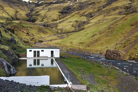 Seljavallalaug swimming pool – amazingiceland.is