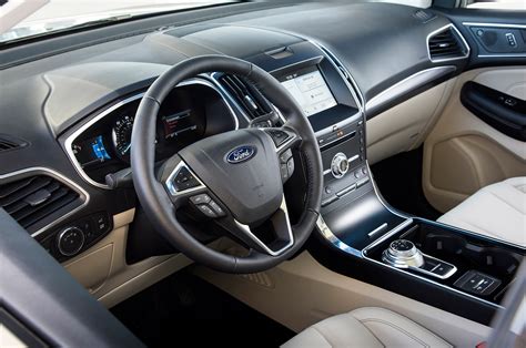 2019 Ford Edge Titanium Elite Package Debuts in Chicago | Automobile ...