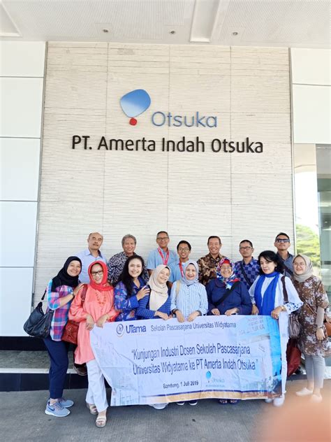 Kunjungan Industri ke PT Amerta Indah Otsuka - FEB MM