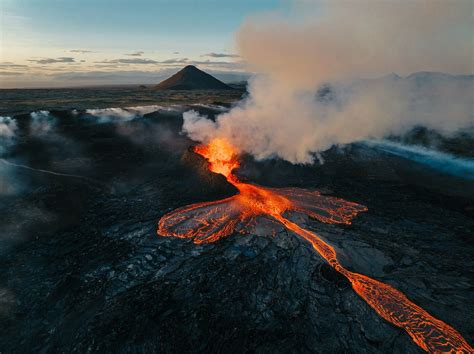 Iceland Volcano Near Litli Hrútur 2023 - Hotel Rangá