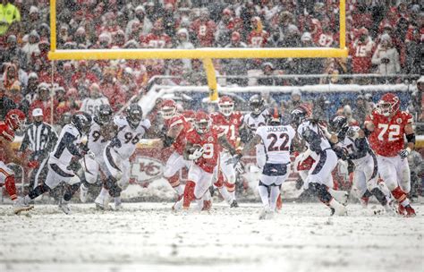 ESPN's Damien Woody Has Honest Take On Playing In Cold - The Spun: What ...