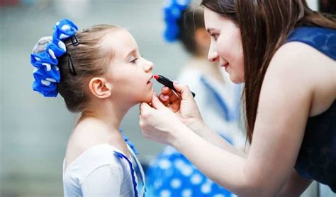 Ballet Recital Hairstyles - gazemedia