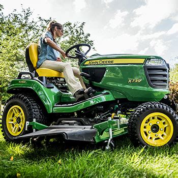 John Deere X730 Signature Series Lawn Tractor | SunSouth