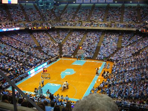 Dean Dome, UNC | North carolina tar heels basketball, Unc tarheels ...